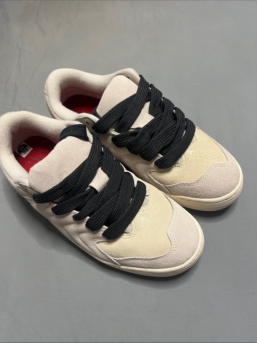 Jordan Low-Top Sneakers in Cream and Grey with Red soles